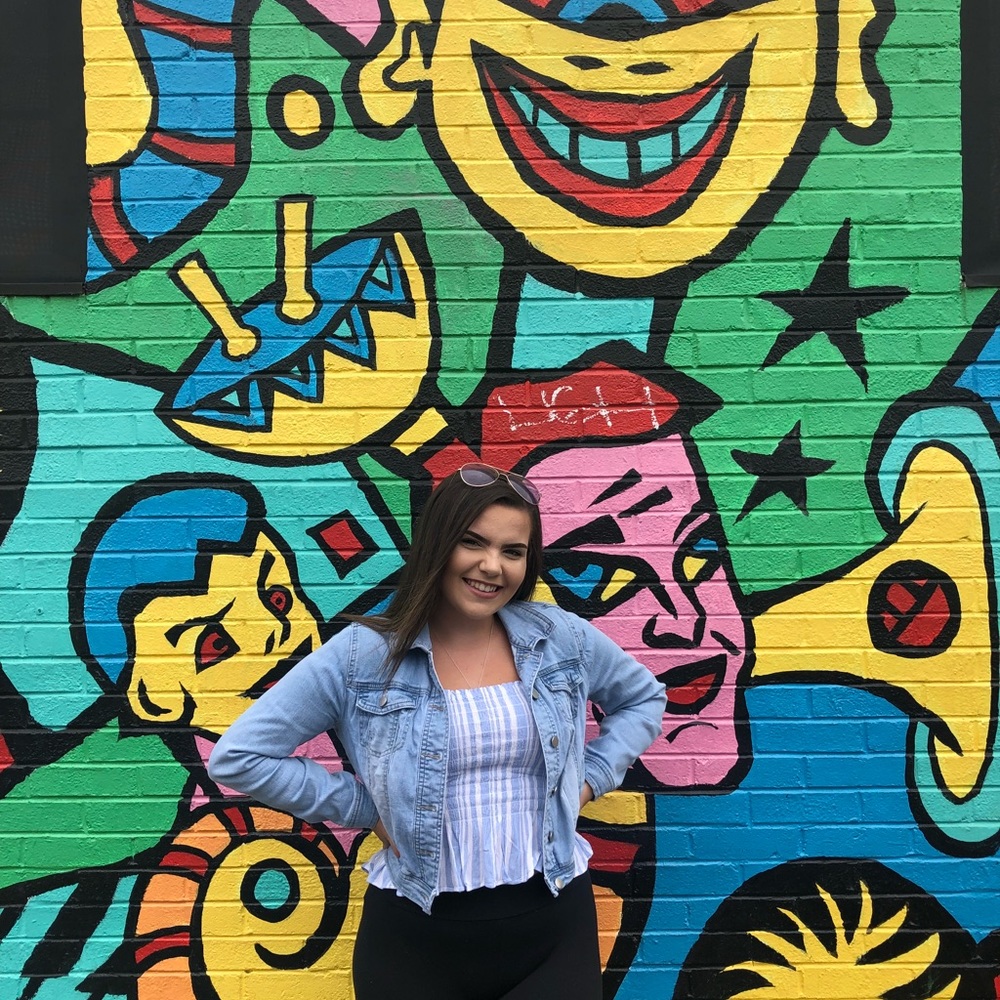 Meet your Posher, Jillian